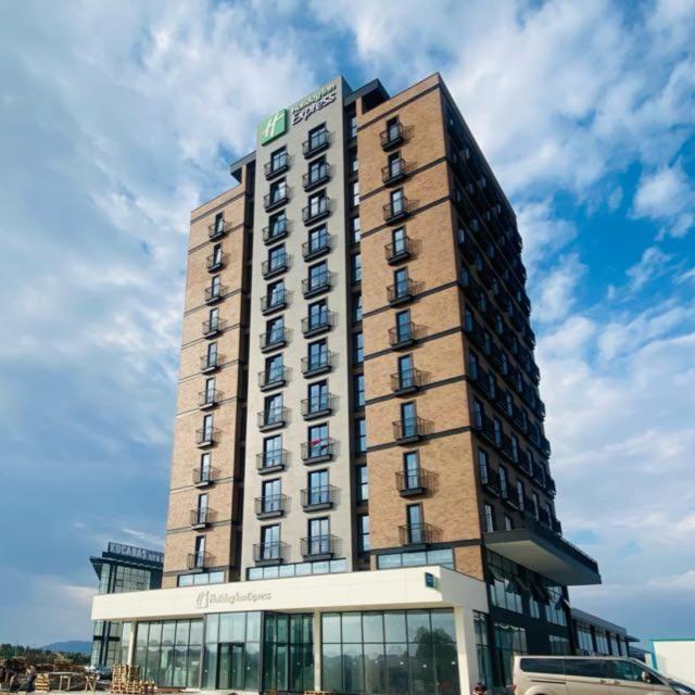 Holiday Inn Express Ankara - Airport Esterno foto
